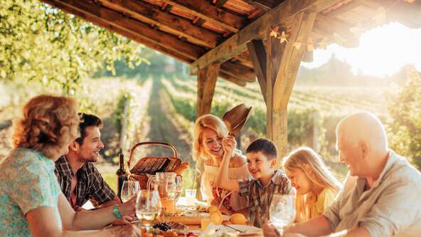 shutterstock_2377374795.jpg?sw=592&cx=0&cy=0&cw=8688&ch=4887&q=60