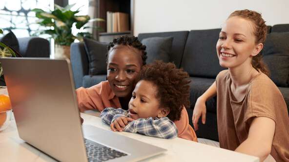 Tulip Lesbian Couple.jpg?sw=592&cx=0&cy=0&cw=8256&ch=4644&q=60